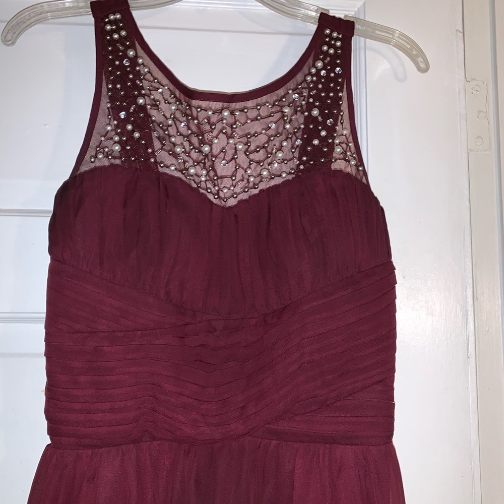 Nice sleeveless burgundy homecoming/prom dress